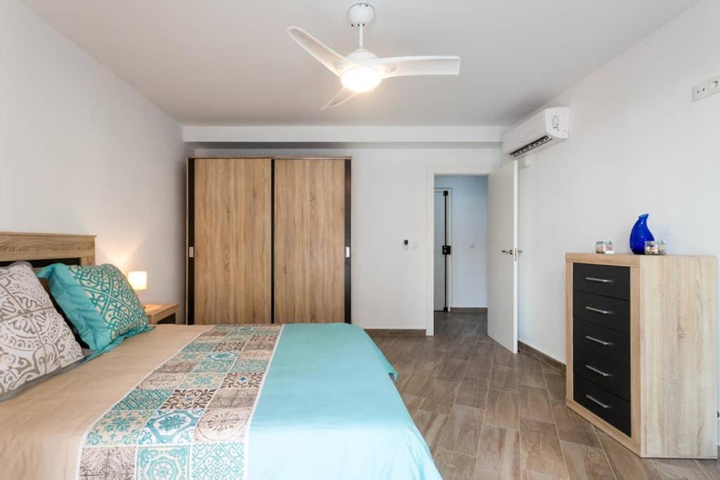Espacioso Y Centrico Piso Con Zona Chill-Out Alicante Exterior photo
