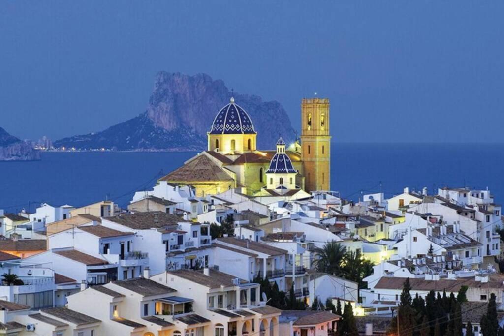 Espacioso Y Centrico Piso Con Zona Chill-Out Alicante Exterior photo