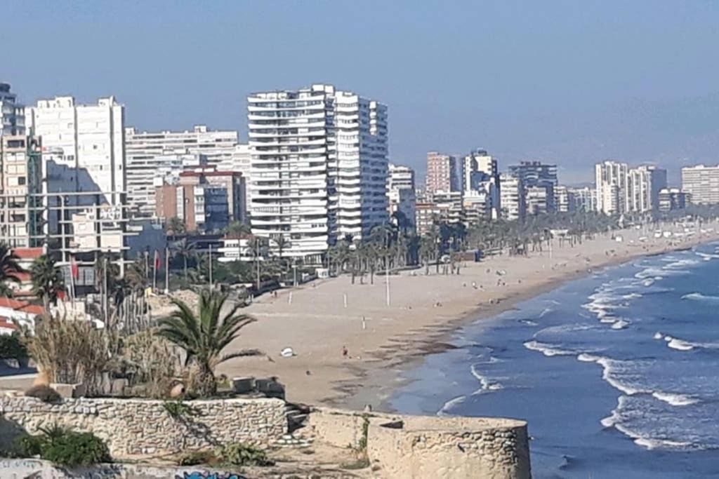 Espacioso Y Centrico Piso Con Zona Chill-Out Alicante Exterior photo